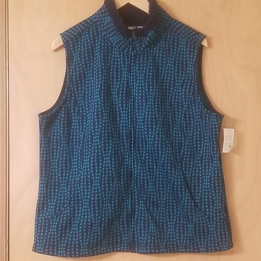 Warm geometric vest [2]